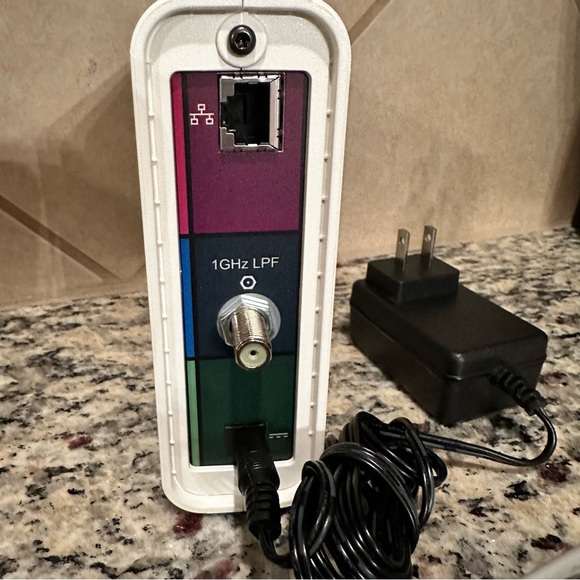 Arris SURFboard Cable Modem SB6141 - Picture 5 of 7